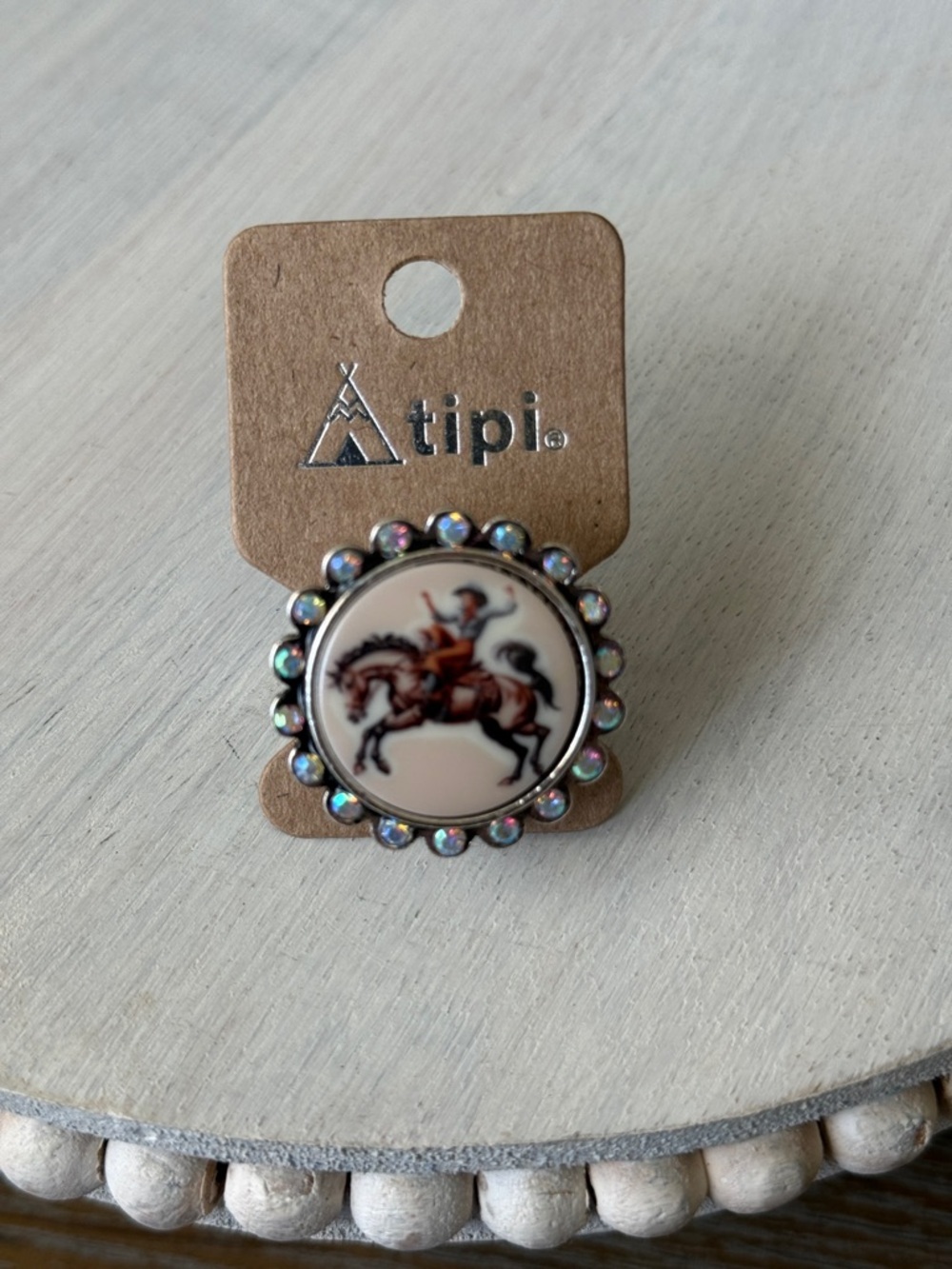 TIPI IRIDESCENT RANGE RIDER SILVERTONE RING